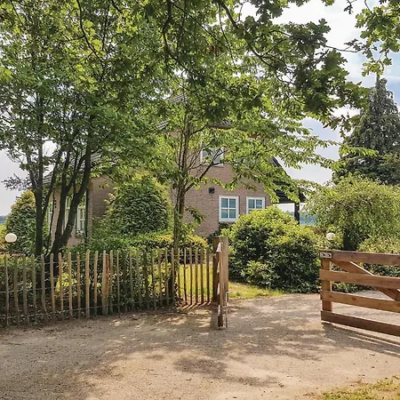 Holiday home De Plek *